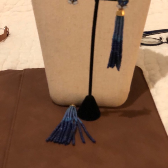 Cuff and earrings - Picture 9 of 15